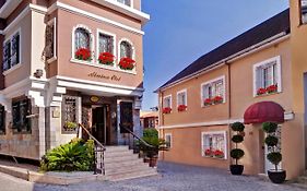 Almina Guest House Istanbul Exterior photo