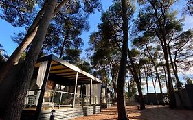 Peputo Luxury Residence & Mobile Homes Rovinj Exterior photo