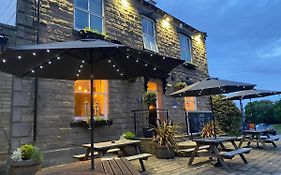 The White Swan, Yeadon Hotel Exterior photo