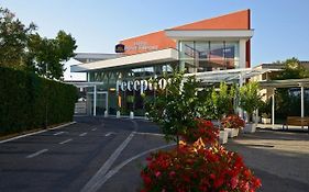 Best Western Hotel Rome Airport Fiumicino Exterior photo