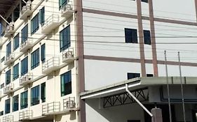 101 Hotel Miri Exterior photo