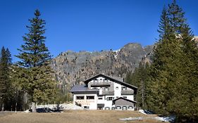 Hotel Garni Roberta Malga Ciapela Exterior photo