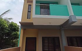 2-Storey Rental Unit W/ Garage In Balanga Bataan Exterior photo