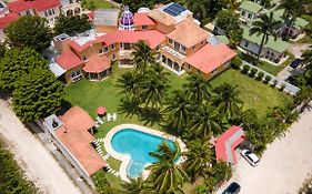 Orquideas Villas & Studios At Country House Cancun Exterior photo