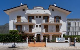 B&B Sperlonga Exterior photo