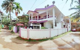 Goa Tour Advisor & Hospitality Apartment Candolim Exterior photo