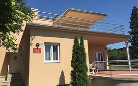 Suele Apartments & Rooms Balatonfured Exterior photo