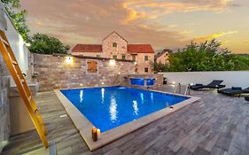 Luxury House David With Heated Pool, Jacuzzi And Sauna Nerezisca Exterior photo