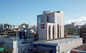 Ibis Vitoria Praia De Camburi Hotel Exterior photo