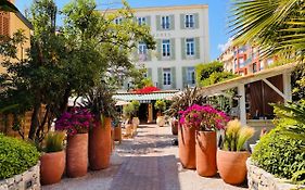 Hotel De Londres Menton Exterior photo