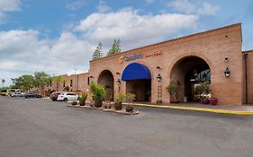 Comfort Suites At Sabino Canyon Tucson Exterior photo