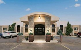 Revel Hotel Minot - Surestay Collection By Best Western Exterior photo