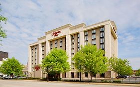 Hampton Inn Louisville Downtown Exterior photo