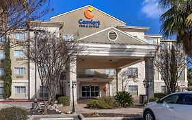 Comfort Inn & Suites Texas Hill Country Boerne Exterior photo