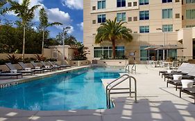 Hyatt Place Miami Airport East Exterior photo