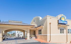 Days Inn By Wyndham Pensacola - Historic Downtown Exterior photo