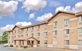 Super 8 By Wyndham Mokena/Frankfort /I-80 Hotel Exterior photo