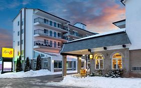 Super 8 By Wyndham Niagara Falls By The Falls Hotel Exterior photo