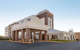 La Quinta Inn & Suites By Wyndham Dothan Exterior photo