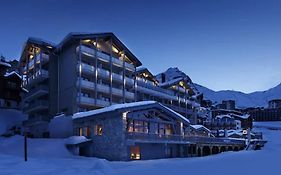 Hotel Marielle Val Thorens Exterior photo