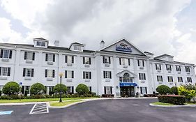 Baymont By Wyndham Lakeland Hotel Exterior photo