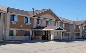 Travelodge By Wyndham Fargo Exterior photo