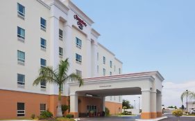 Hampton Inn By Hilton Ciudad Victoria Exterior photo