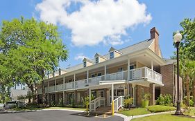 Best Western Plus St. Simons Hotel St. Simons Island Exterior photo