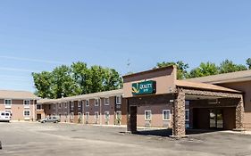 Quality Inn Chicopee-Springfield Exterior photo