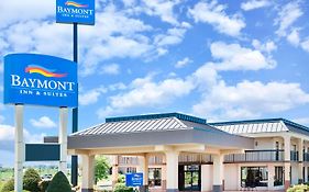 Baymont By Wyndham Clarksville Northeast Exterior photo