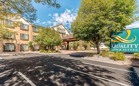 Quality Inn & Suites University Fort Collins Exterior photo