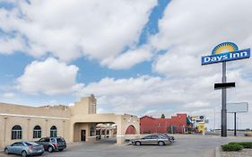 Days Inn By Wyndham Pueblo Exterior photo