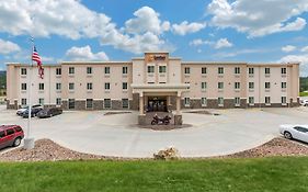 Comfort Inn & Suites Near Mt. Rushmore Hill City Exterior photo