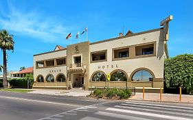 Quality Hotel Mildura Grand Exterior photo