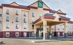 Quality Inn & Suites Lethbridge Exterior photo