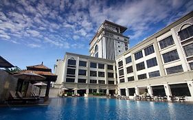 Perdana Kota Bharu Hotel Exterior photo