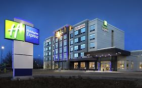 Holiday Inn Express - Red Deer North, An Ihg Hotel Exterior photo