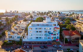 Selina Punta Del Este Hotel Exterior photo