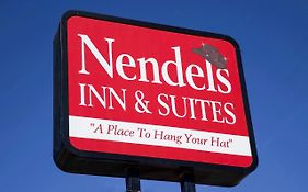 Nendels Inn & Suites Dodge City Airport Exterior photo