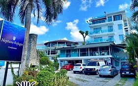 Hotel Neptuno Refugio Boca Chica Exterior photo