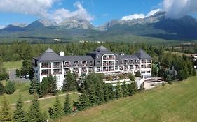 Rodinny Hotel Hubert High Tatras Vysoke Tatry Exterior photo