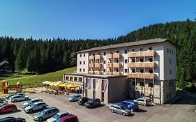 Hotel Pokljuka Goreljek Exterior photo