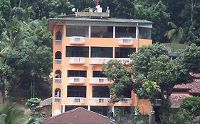 Majestic Tourist Hotel Kandy Exterior photo