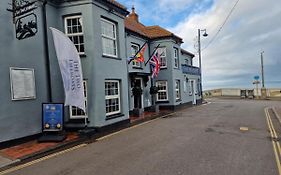 The Two Lifeboats Bed & Breakfast Sheringham Exterior photo