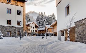 Priva Alpine Lodge Lenzerheide Exterior photo