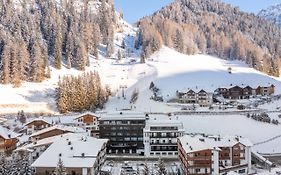 Stella Hotel - My Dolomites Experience Selva di Val Gardena Exterior photo