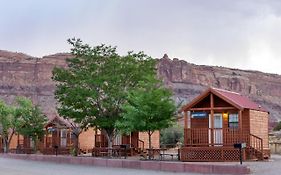 Sun Outdoors Canyonlands Gateway Hotel Moab Exterior photo