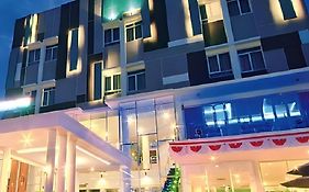 Splash Hotel Bengkulu Exterior photo