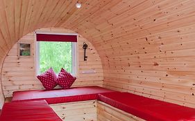 Bcc Lochness Glamping Hotel Bearnock Room photo