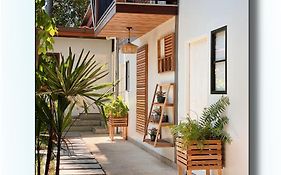 The Reef Hotel & Studios Koh Lipe Exterior photo